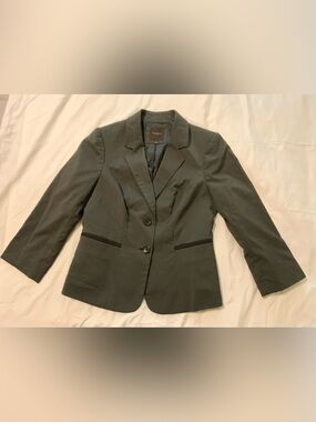 The Limited Women's Black Tailored Blazer - Classic Work Jacket